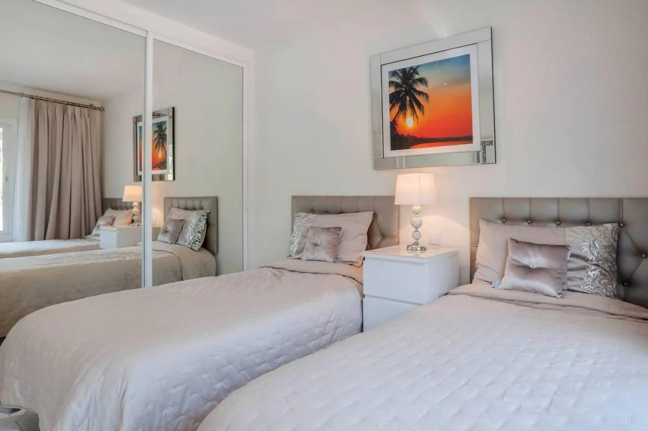 Miraflores Apartment Mijas 0*,  Ισπανία
